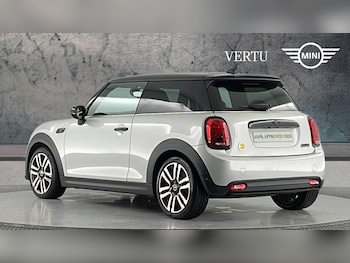 Used MINI Hatch 2022 for sale - 76737940: Photo