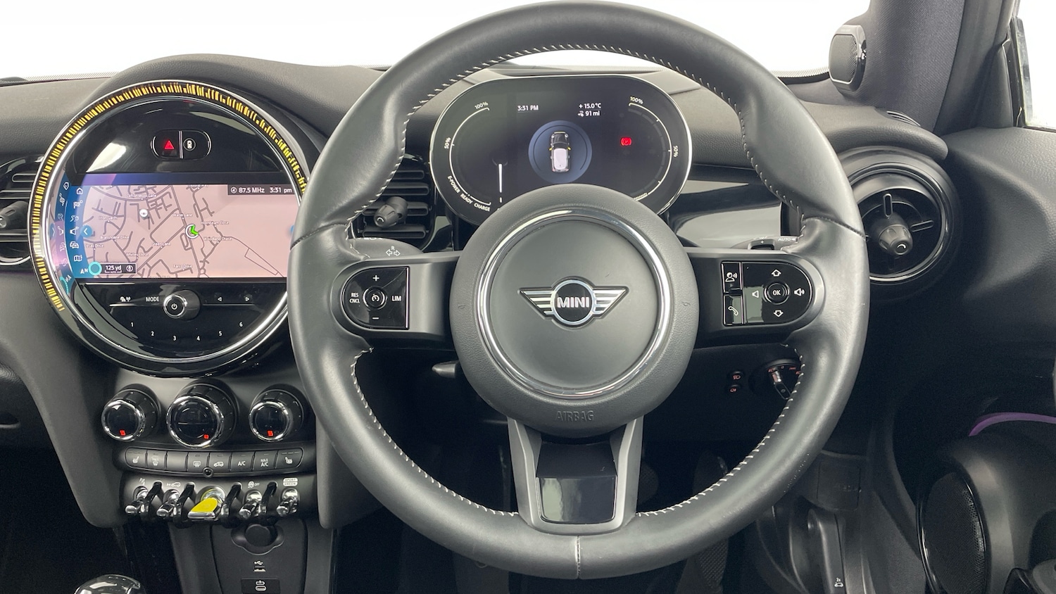 Used MINI Hatch 2022 for sale - 76737940: Photo 5