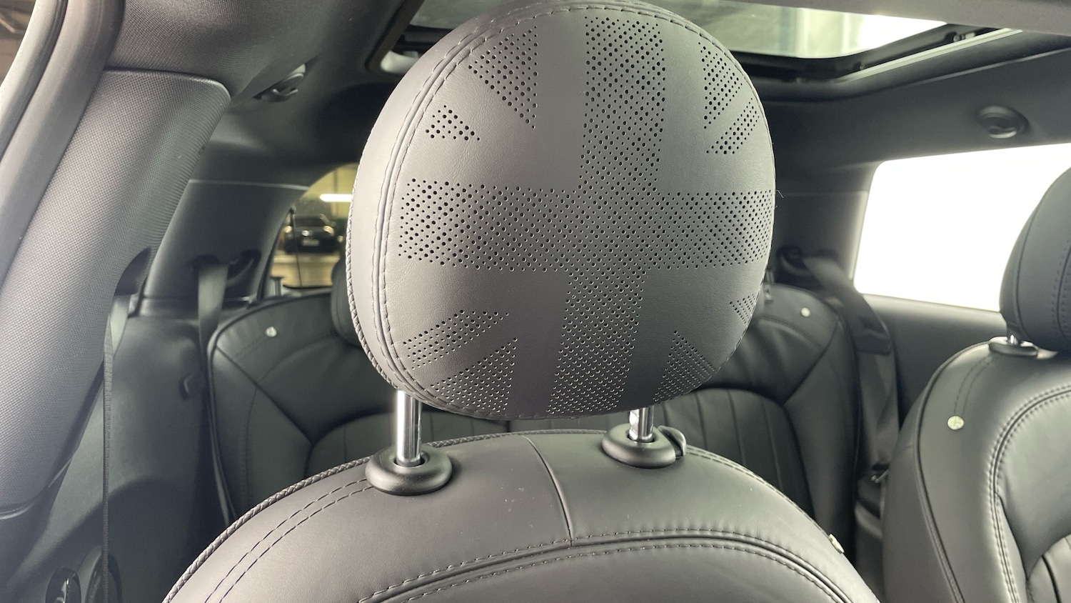 Used MINI Hatch 2022 for sale - 76737940: Photo 50