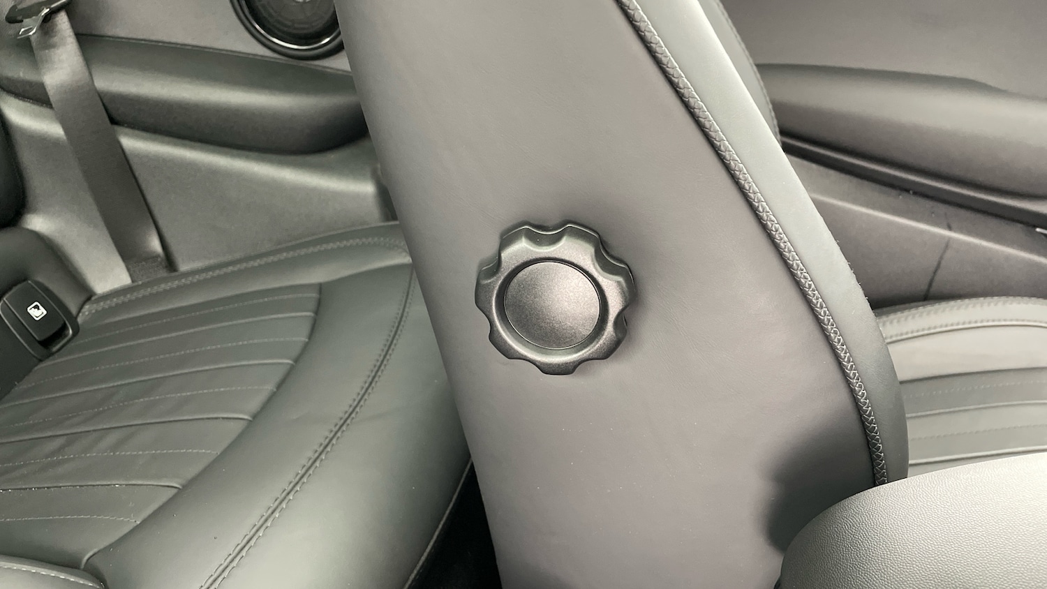 Used MINI Hatch 2022 for sale - 76737940: Photo 53