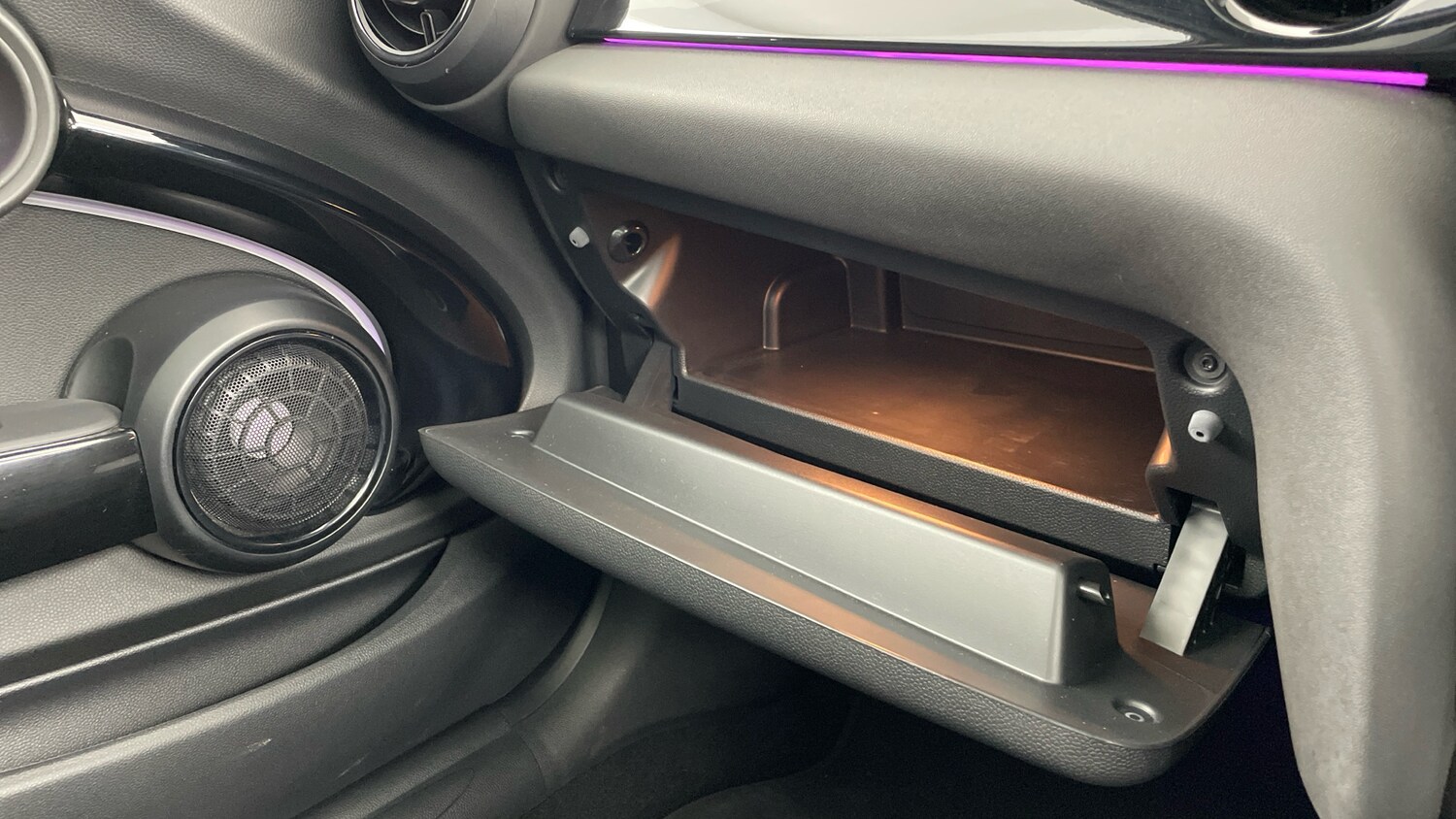 Used MINI Hatch 2022 for sale - 76737940: Photo 77