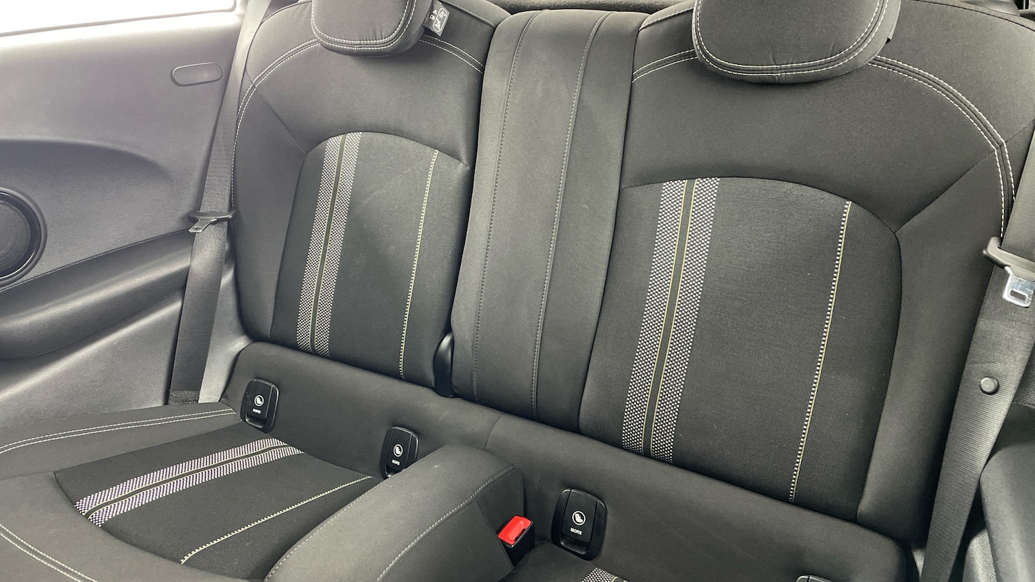 Used MINI Hatch 2019 for sale - 77639085: Photo 12