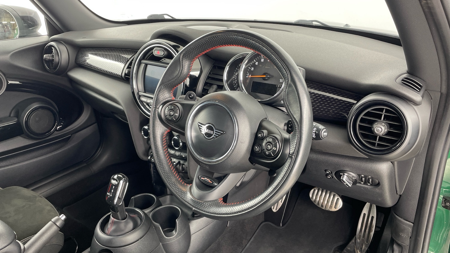 Used MINI Hatch 2019 for sale - 77639085: Photo 6