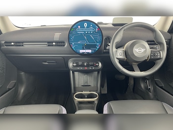 Used MINI Cooper 2024 for sale - 78902993: Photo