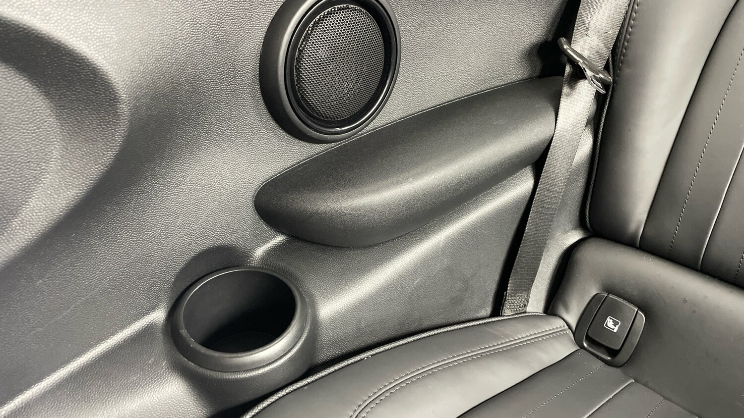 Used MINI Hatch 2022 for sale - 76161859: Photo 53