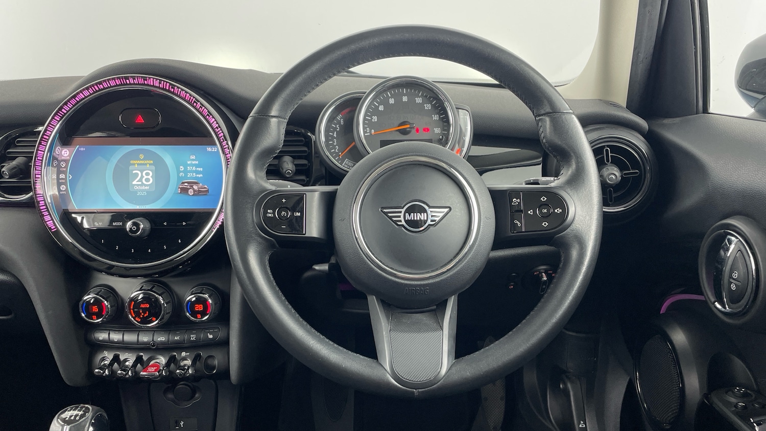 Used MINI Hatch 2021 for sale - 76564935: Photo 5