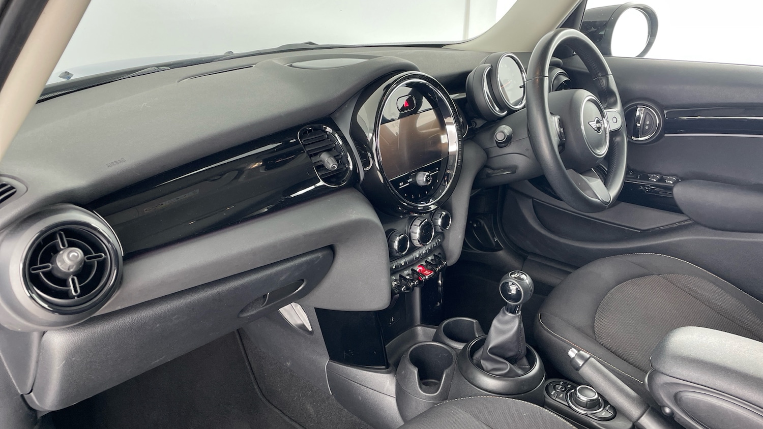 Used MINI Hatch 2021 for sale - 76564935: Photo 7