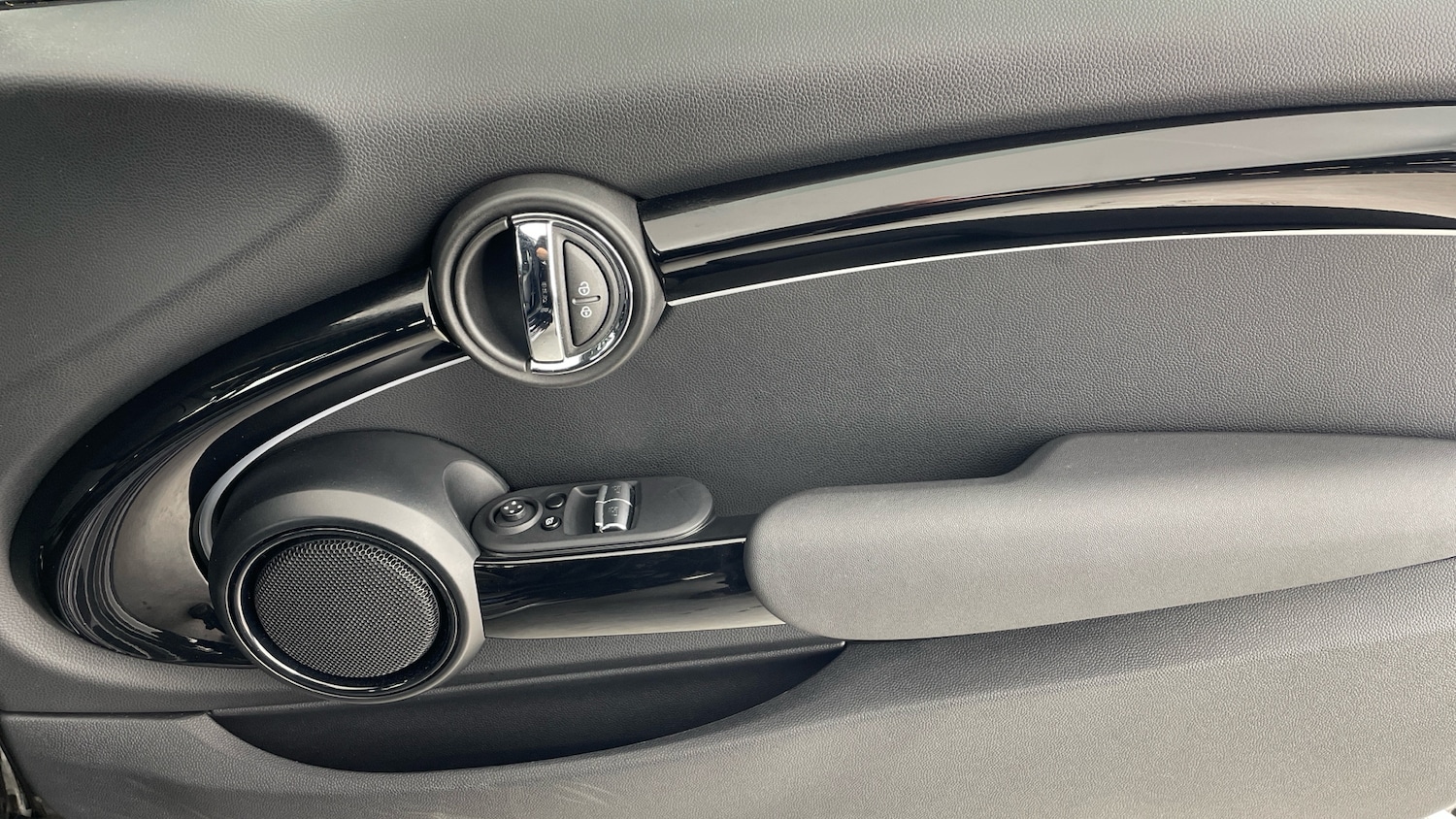 Used MINI Hatch 2023 for sale - 76782522: Photo 42