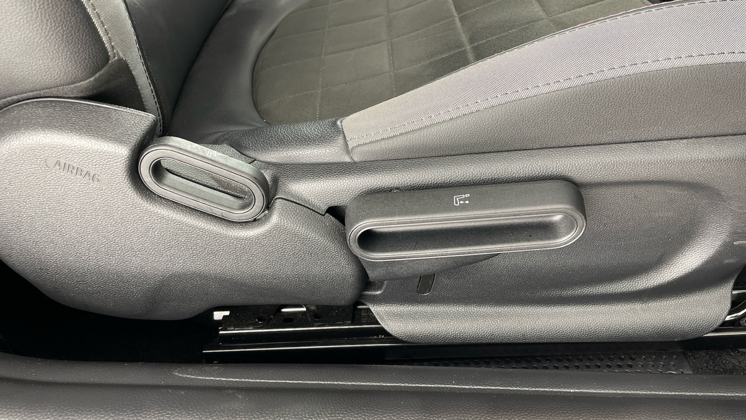 Used MINI Hatch 2023 for sale - 76782522: Photo 43