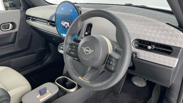 Used MINI Cooper 2025 for sale - 76184327: Photo 6