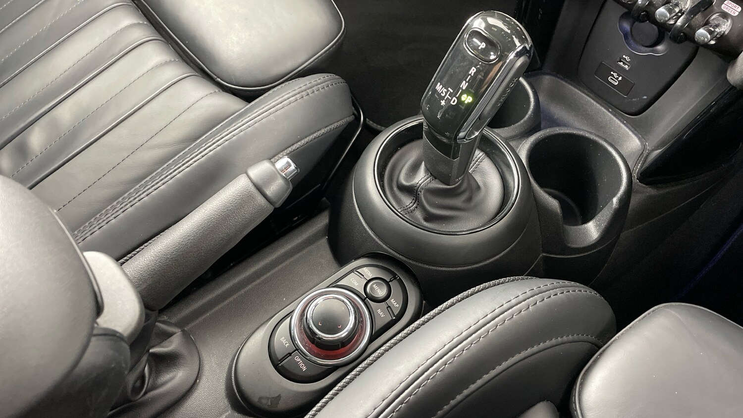 Used MINI Hatch 2021 for sale - 77845143: Photo 10