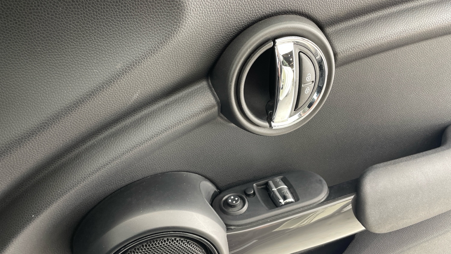 Used MINI Hatch 2018 for sale - 76530887: Photo 20