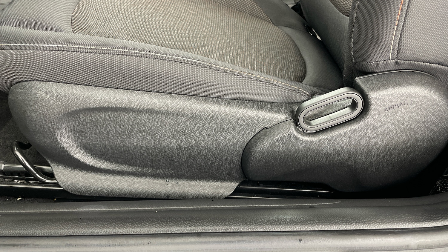 Used MINI Hatch 2018 for sale - 76530887: Photo 27