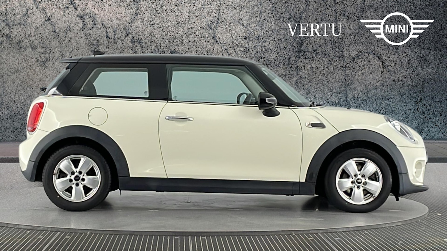 Used MINI Hatch 2018 for sale - 76530887: Photo 3