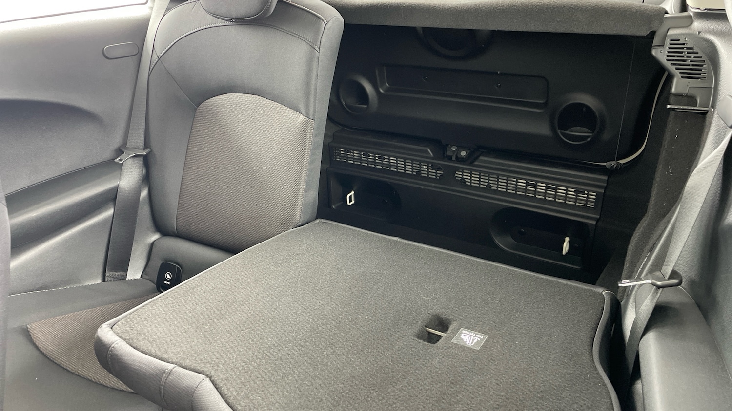 Used MINI Hatch 2018 for sale - 76530887: Photo 34