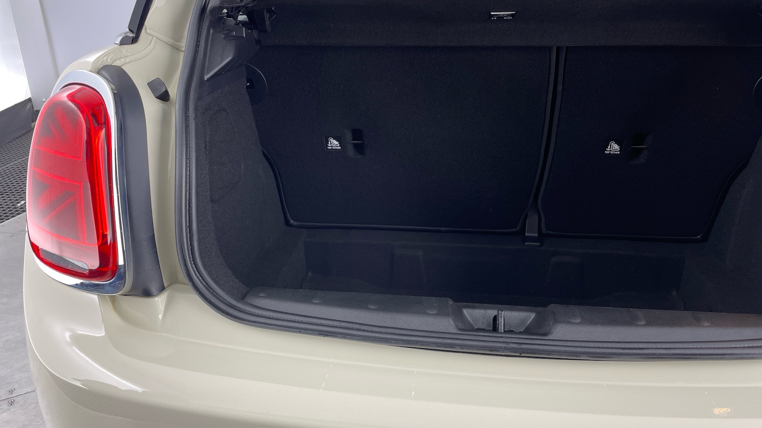 Used MINI Hatch 2018 for sale - 76530887: Photo 35