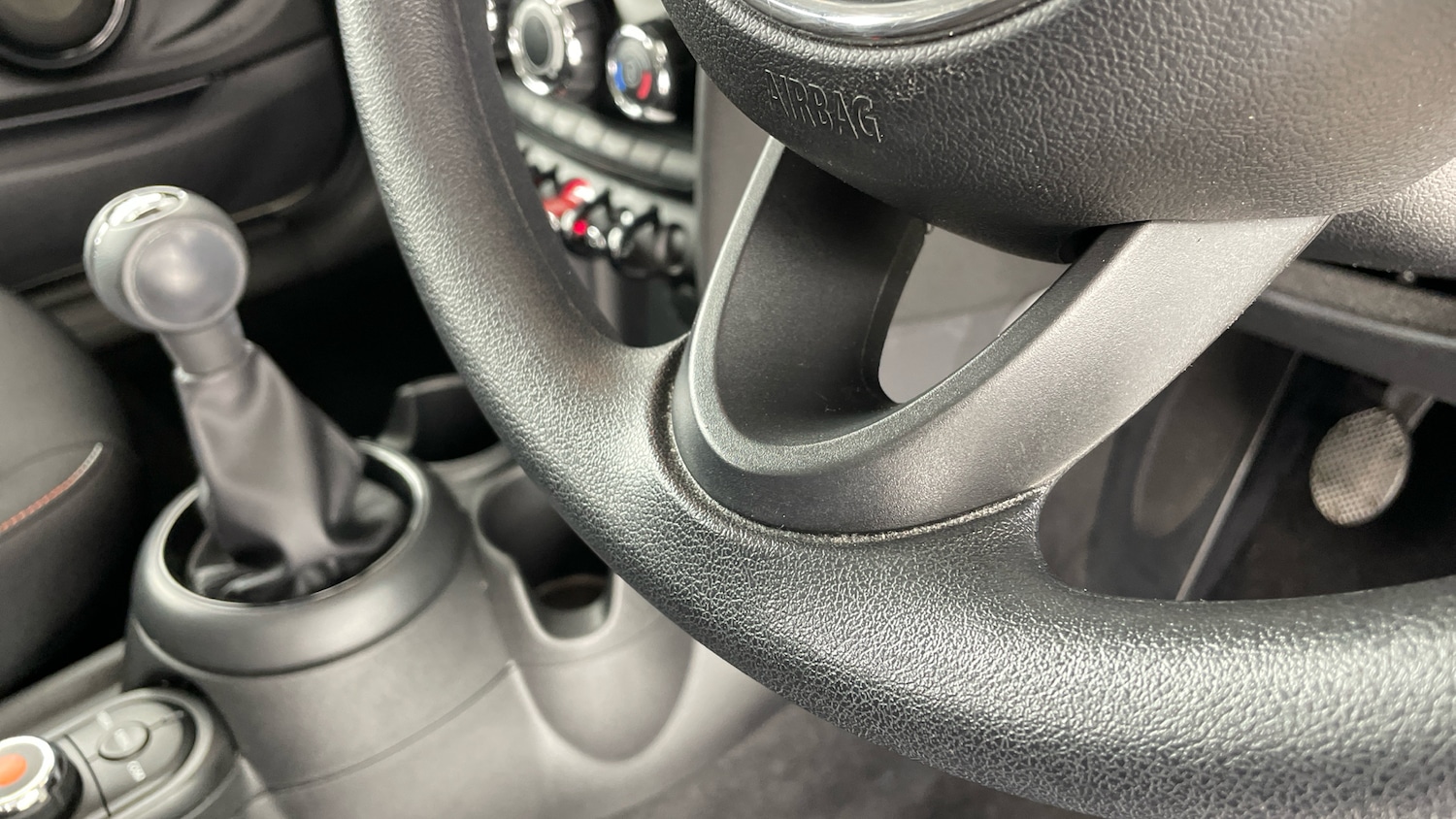 Used MINI Hatch 2018 for sale - 76530887: Photo 46