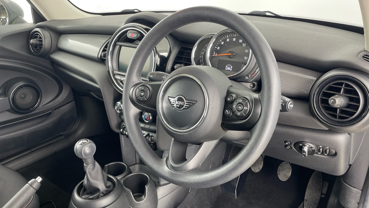 Used MINI Hatch 2018 for sale - 76530887: Photo 6