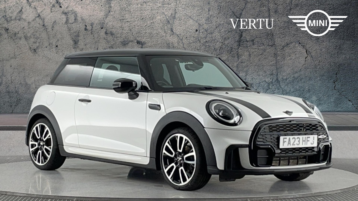 Used MINI Hatch 2023 for sale - 76026962: Photo 1