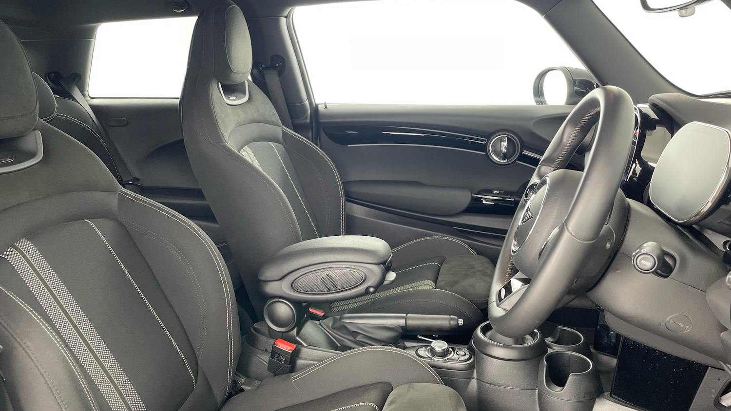 Used MINI Hatch 2023 for sale - 76026962: Photo 11