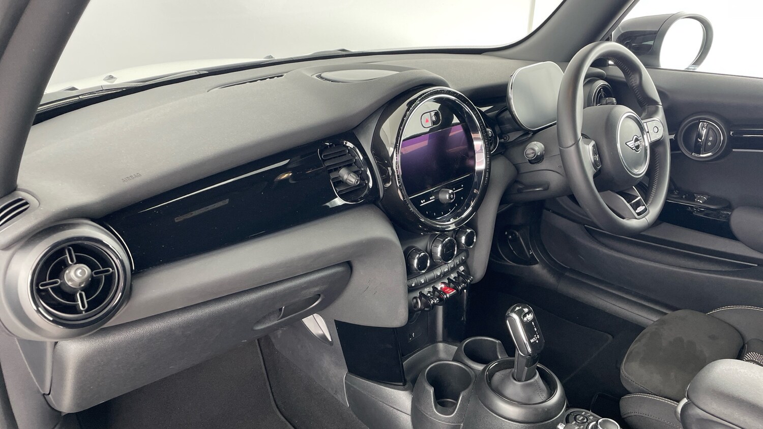 Used MINI Hatch 2023 for sale - 76026962: Photo 7