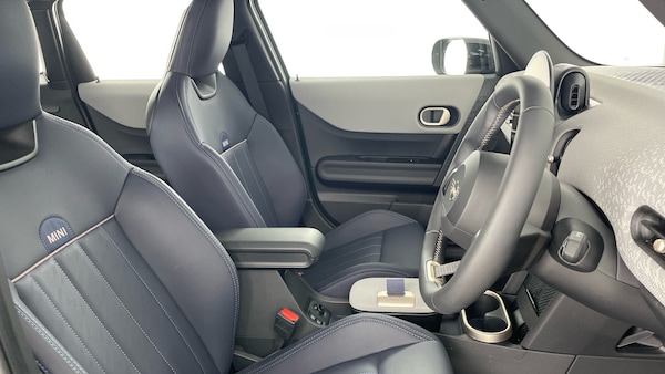 Used MINI Cooper 2024 for sale - 76219647: Photo 11