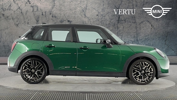 Used MINI Cooper 2024 for sale - 76219647: Photo 3