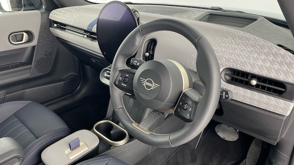Used MINI Cooper 2024 for sale - 76219647: Photo 6