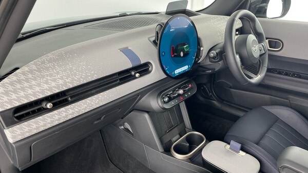 Used MINI Cooper 2024 for sale - 76219647: Photo 7