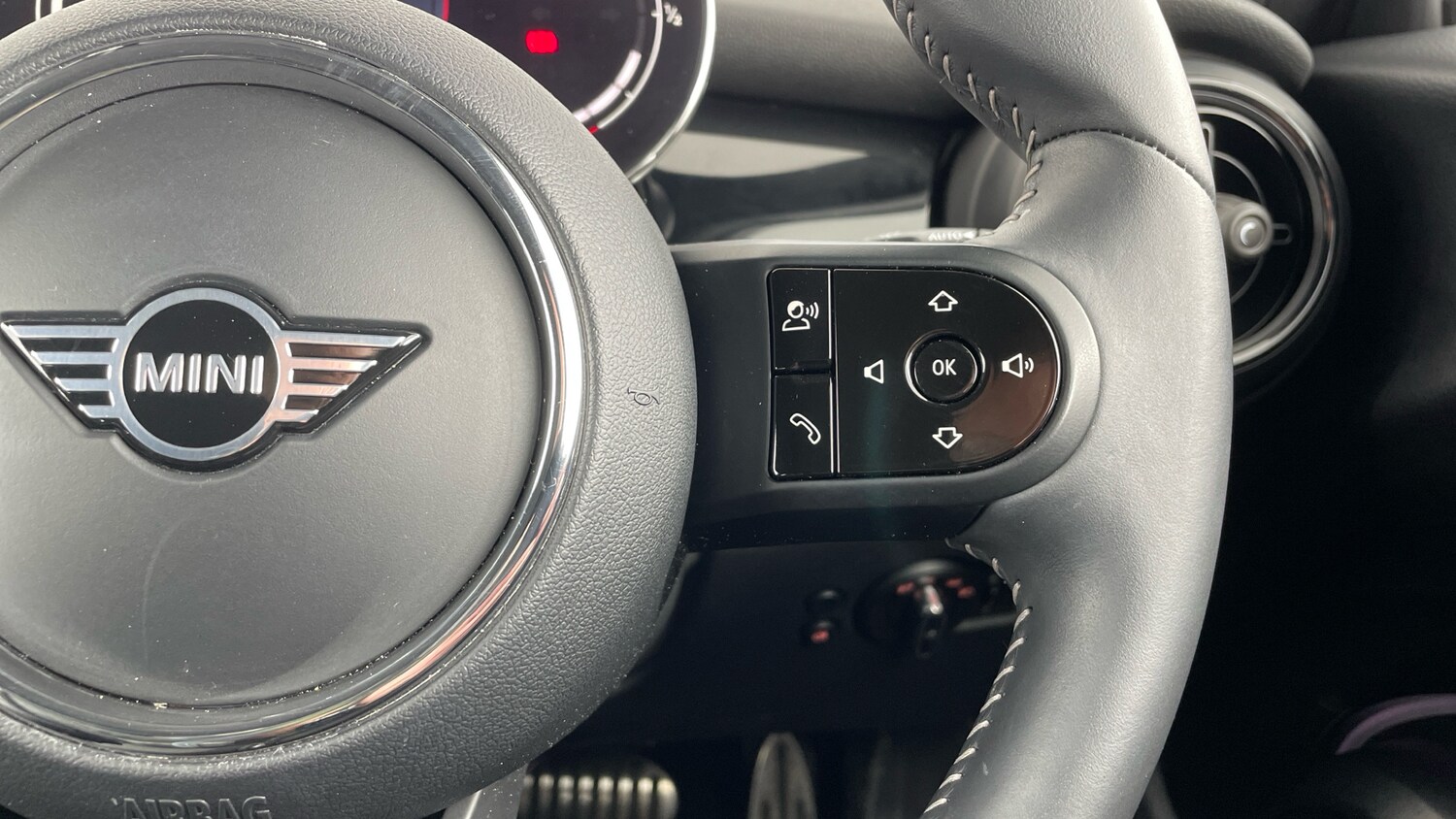 Used MINI Hatch 2024 for sale - 77518944: Photo 18