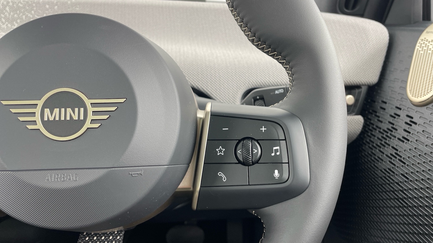 Used MINI Cooper 2025 for sale - 76451812: Photo 18