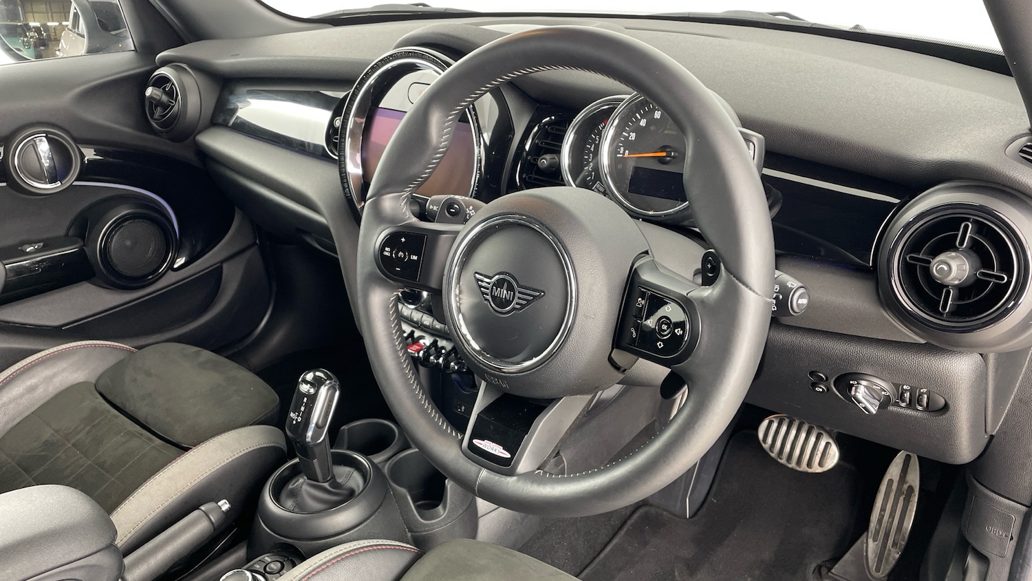 Used MINI Hatch 2022 for sale - 77461567: Photo 6