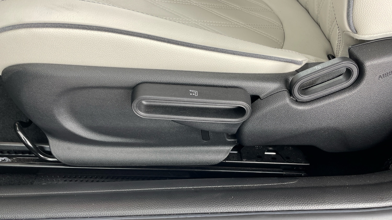 Used MINI Hatch 2023 for sale - 76720410: Photo 28