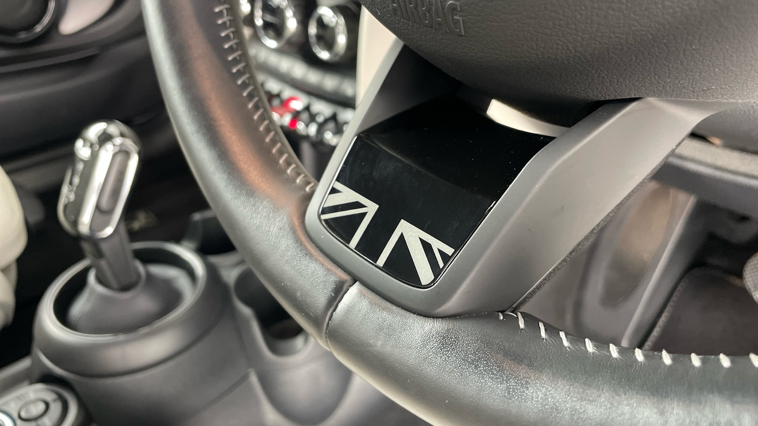 Used MINI Hatch 2023 for sale - 76720410: Photo 53