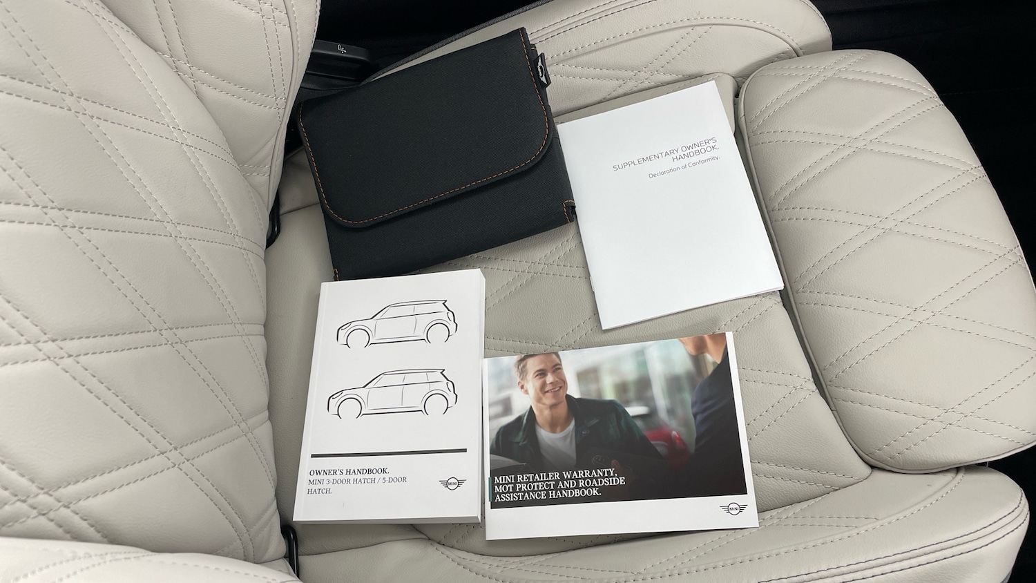 Used MINI Hatch 2023 for sale - 76720410: Photo 74