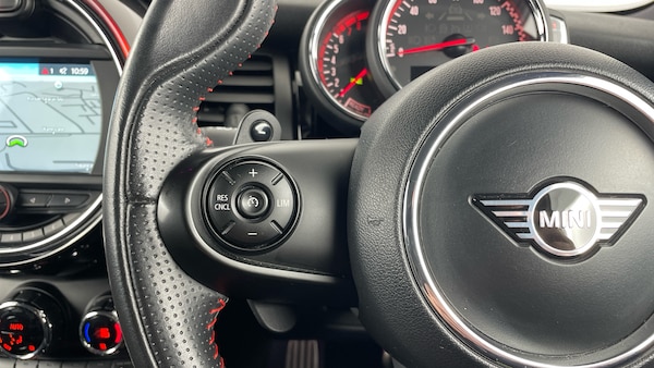 Used MINI Hatch 2020 for sale - 76268183: Photo 17
