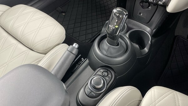 Used MINI Hatch 2023 for sale - 75795420: Photo 10
