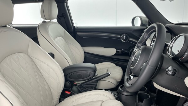 Used MINI Hatch 2023 for sale - 75795420: Photo 11