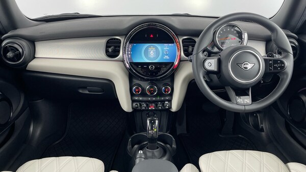 Used MINI Hatch 2023 for sale - 75795420: Photo 4
