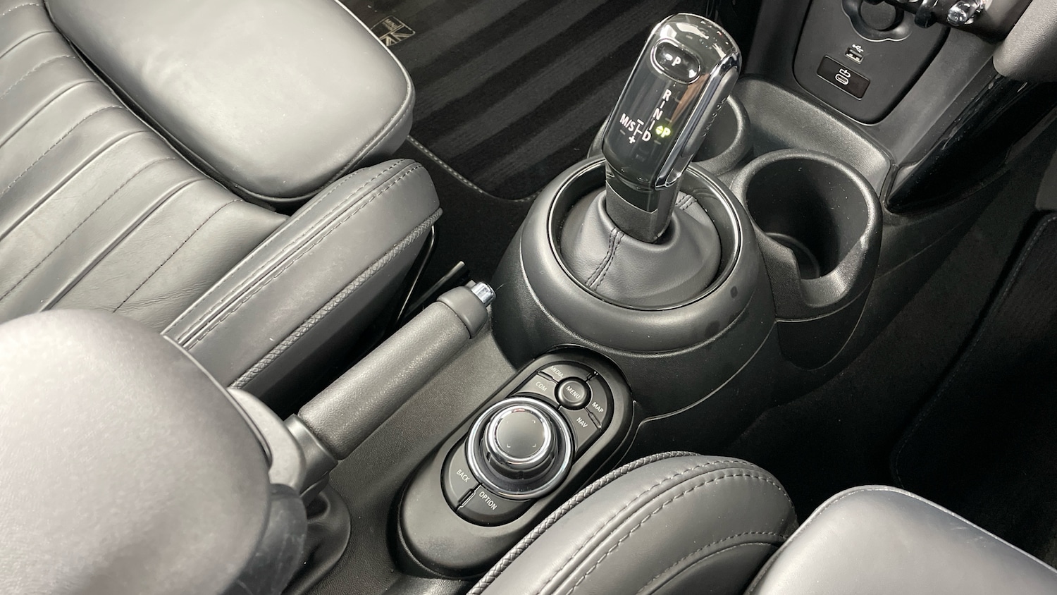 Used MINI Convertible 2023 for sale - 77069221: Photo 10