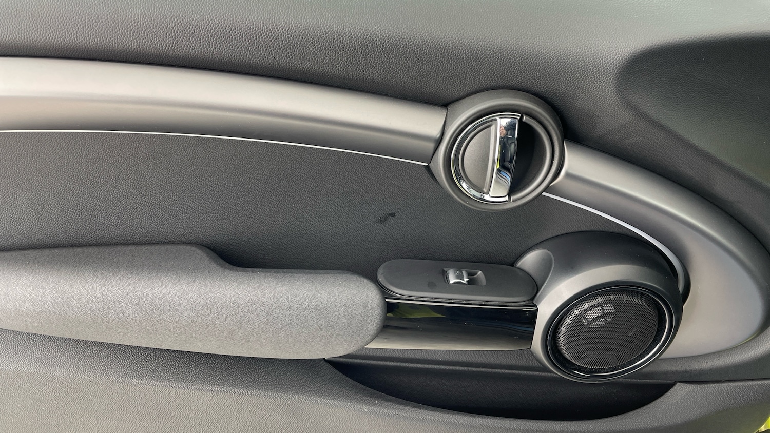 Used MINI Convertible 2023 for sale - 77069221: Photo 27