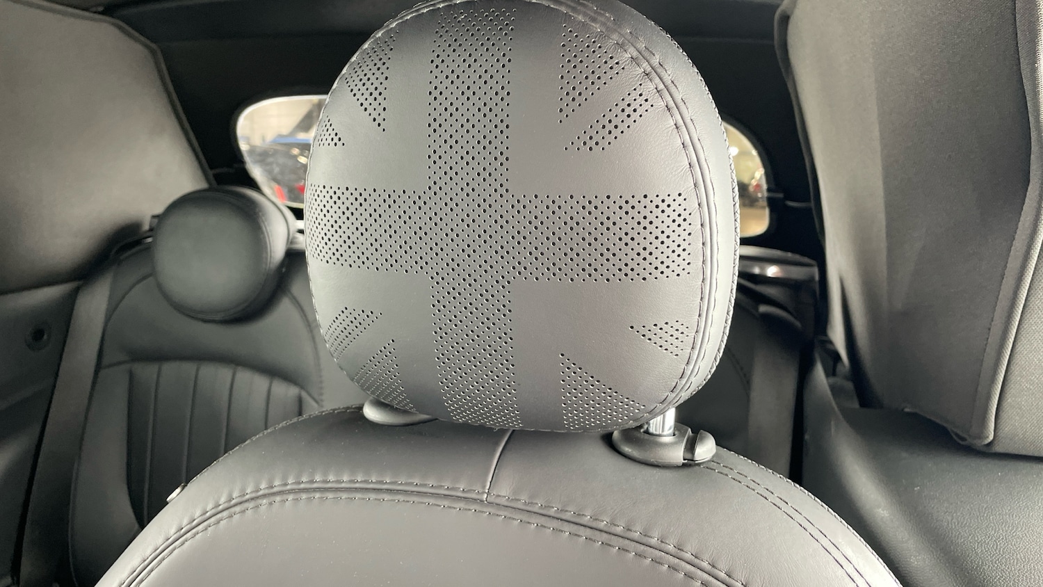 Used MINI Convertible 2023 for sale - 77069221: Photo 31