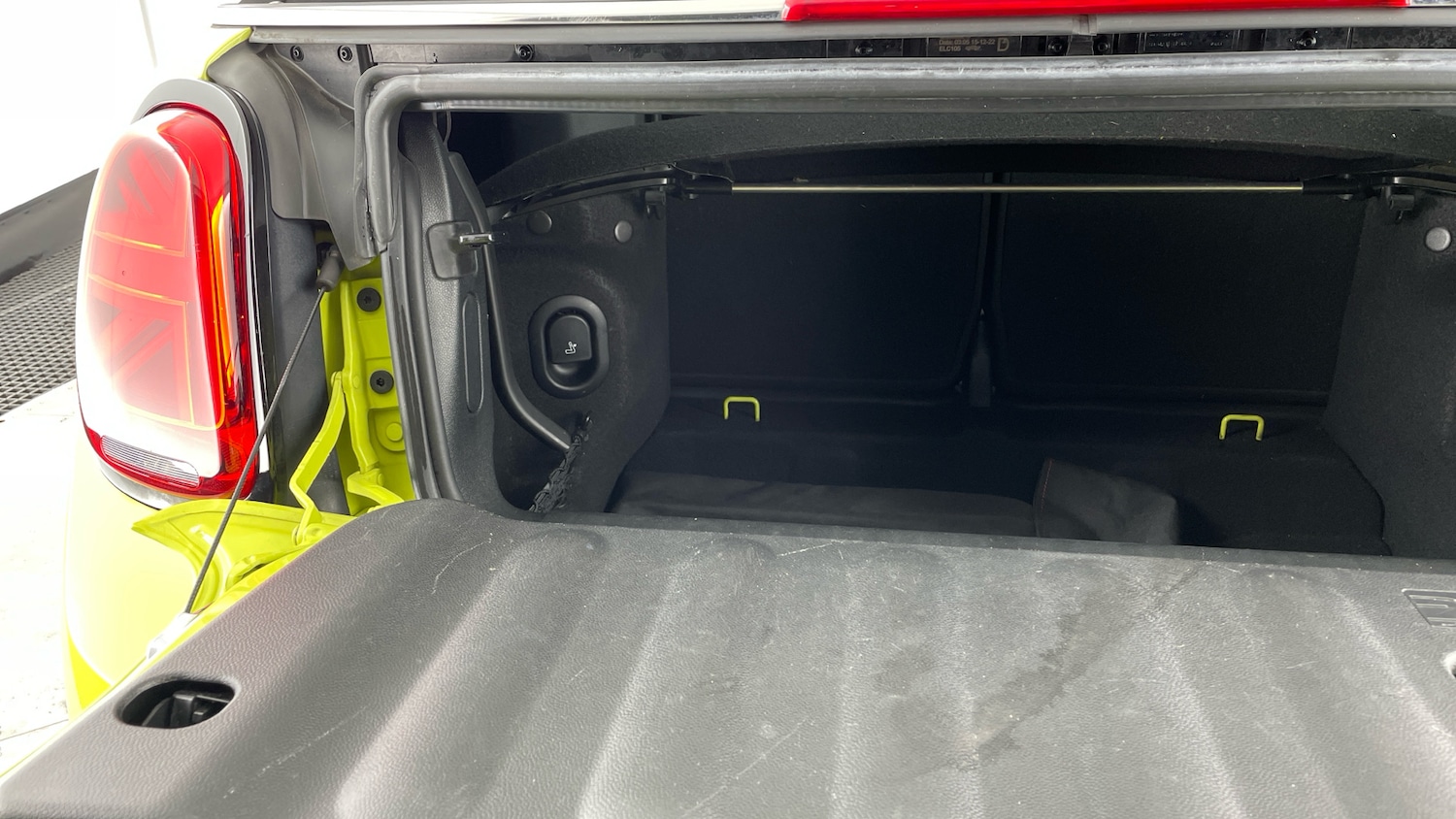 Used MINI Convertible 2023 for sale - 77069221: Photo 39