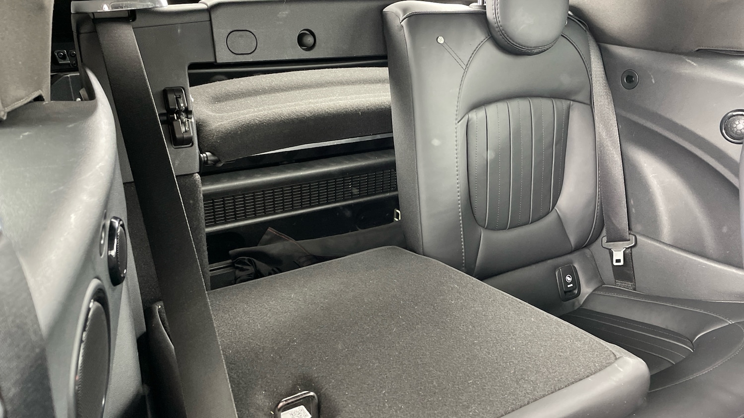 Used MINI Convertible 2023 for sale - 77069221: Photo 53