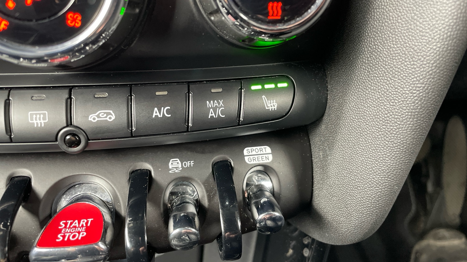 Used MINI Convertible 2023 for sale - 77069221: Photo 60