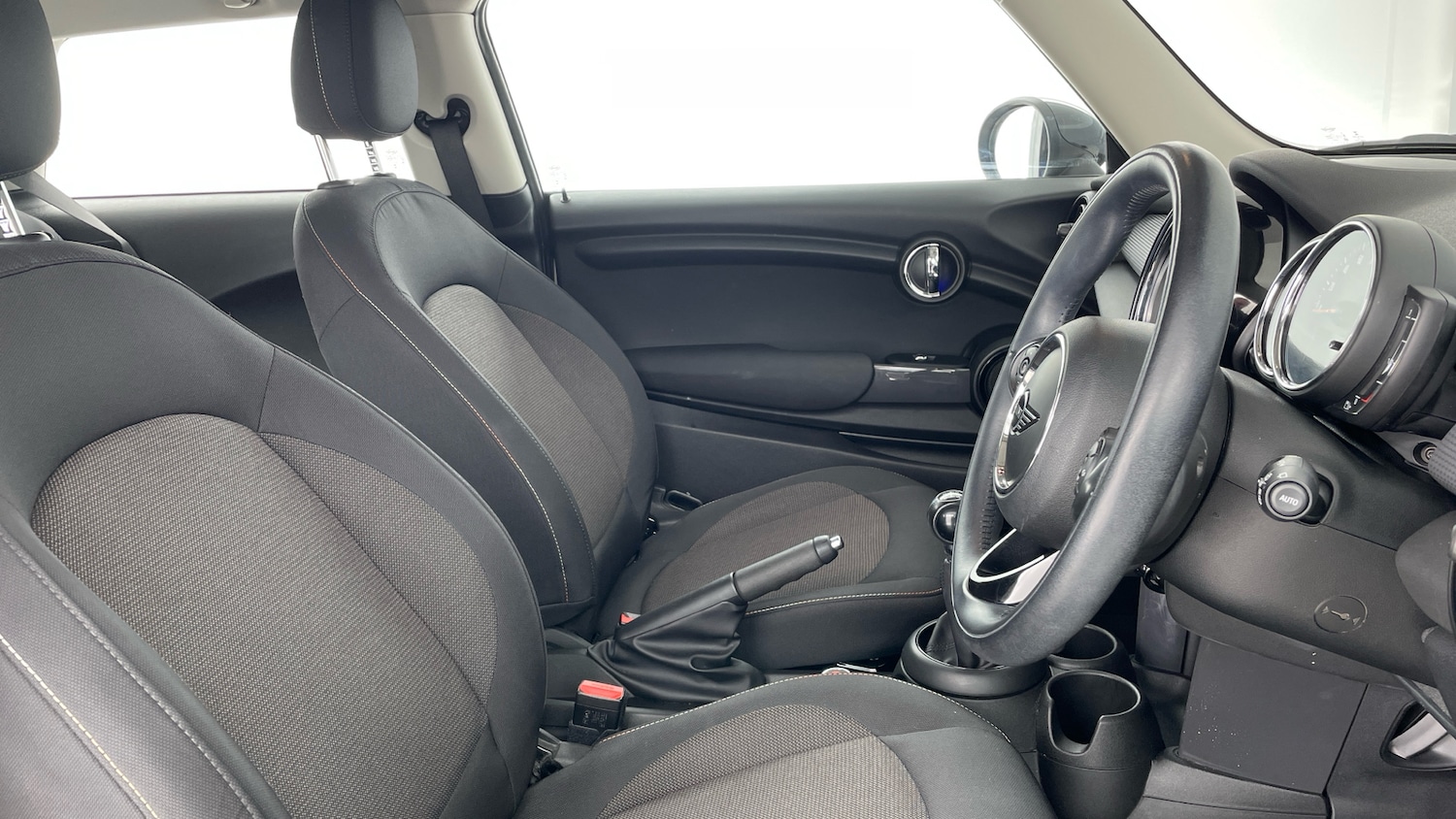 Used MINI Hatch 2018 for sale - 77675327: Photo 11