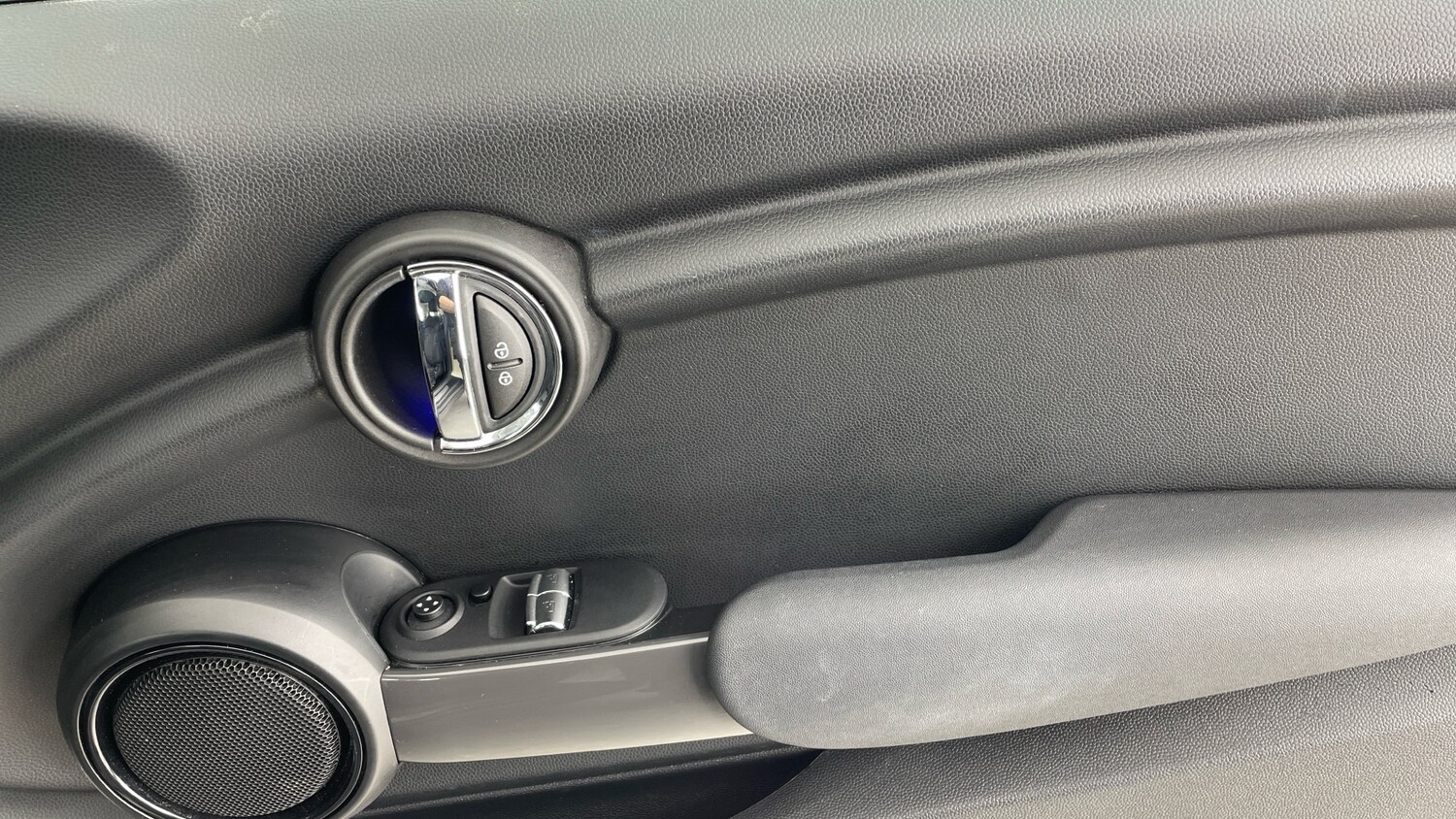 Used MINI Hatch 2018 for sale - 77675327: Photo 39