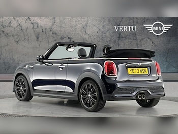 Used MINI Convertible 2023 for sale - 76799043: Photo