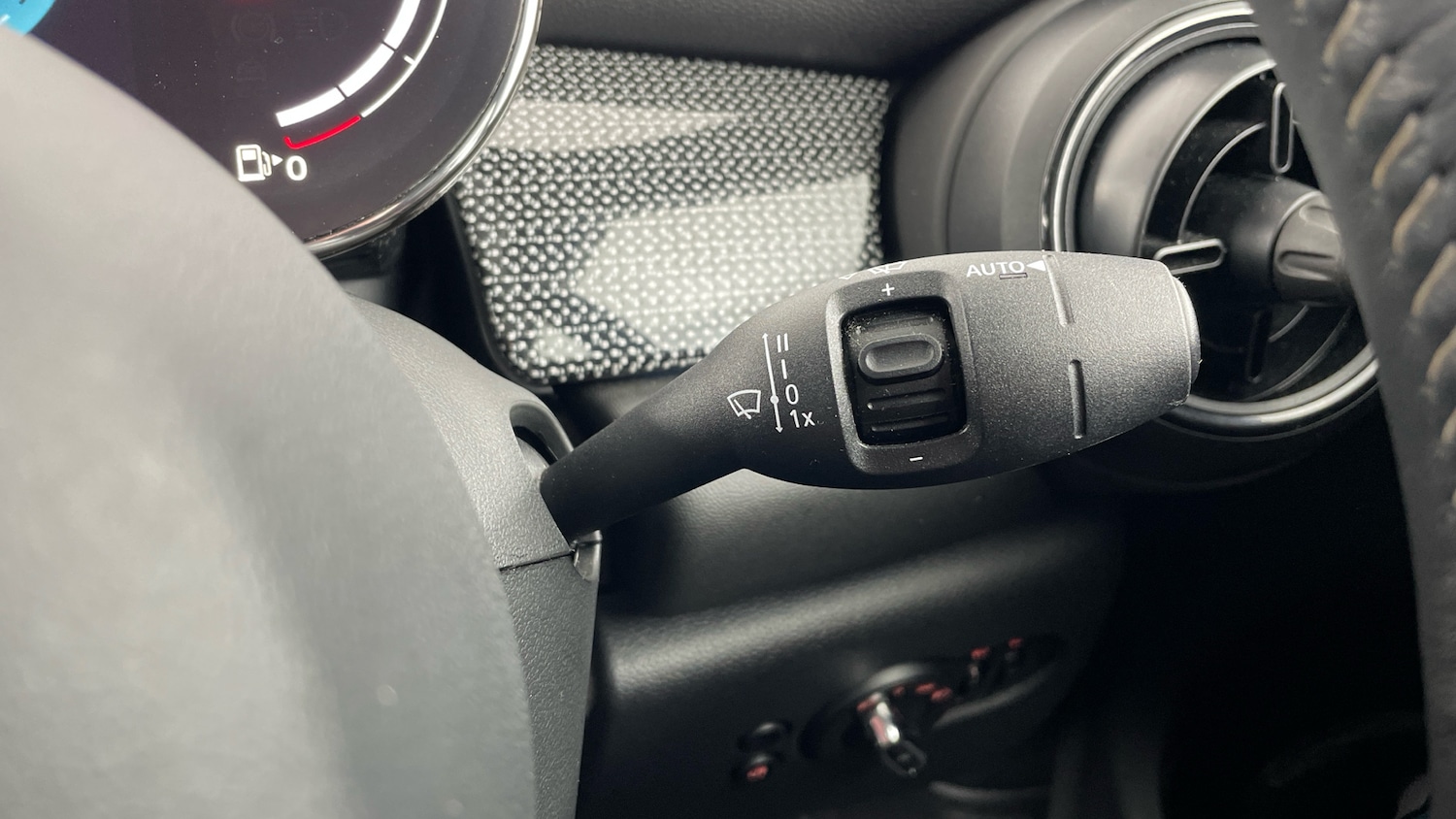 Used MINI Convertible 2023 for sale - 76799043: Photo 57