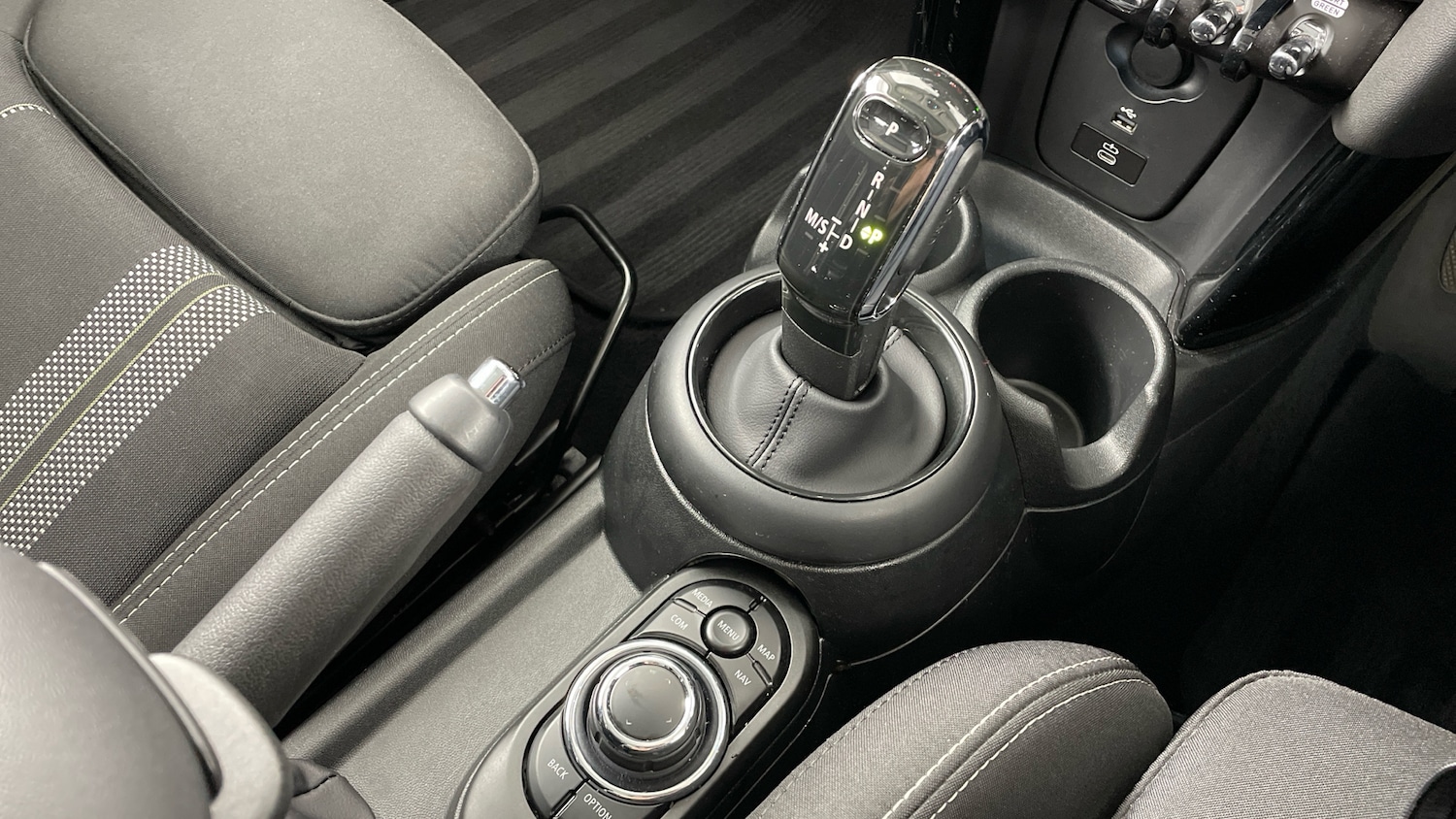 Used MINI Hatch 2022 for sale - 76946732: Photo 10